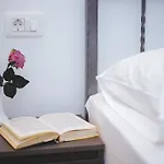Felix *
